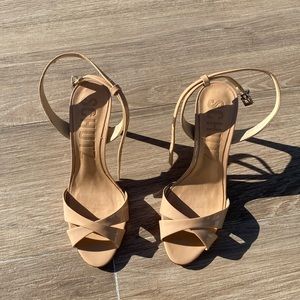 Schutz gloss nude high heel sandal. Heel 4 inch.